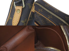 Load image into Gallery viewer, LOUIS VUITTON ルイヴィトン ダヌーブPM ショルダーバッグ モノグラムキャンバス M45266 美品 中古 61274