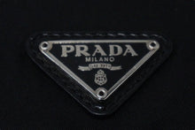 画像をギャラリービューアに読み込む, PRADA プラダ 巾着ポーチ 三角ロゴ テスート ブラック 1NA369 イタリア製 良品 中古 61286 