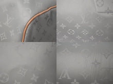 画像をギャラリービューアに読み込む, LOUIS VUITTON ルイヴィトン チタニウム キーポル バンドリエール 50 ボストンバッグ M43886 美品 中古 61287