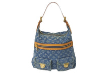 画像をギャラリービューアに読み込む, 極美品 LOUIS VUITTON ルイヴィトン ショルダーバッグ バギーGM M95212 モノグラムデニム ブルー 中古 61301