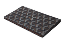 画像をギャラリービューアに読み込む, 極美品 GOYARD ゴヤール 廃盤 グルネル パスポートケース ヘリンボーン柄 ブラック ブラウン 中古 61377
