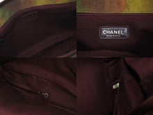 Load image into Gallery viewer, 極美品 CHANEL シャネル エンブロイダリー メッセンジャーバッグ 21番台 グラフィティ カーキ ココマーク A92790 中古 61419