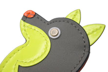 Load image into Gallery viewer, ポップアップ限定 極美品 LOUIS VUITTON ルイヴィトン ポルトアドレス 犬 チャーム M63280 モノグラム チタニウム 中古 61425
