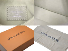 画像をギャラリービューアに読み込む, 未使用品 LOUIS VUITTON ルイヴィトン ミニムーン ハンドバッグ M82425 Vert Noto ライムグリーン 中古 61442