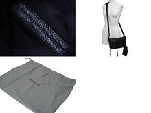 Load image into Gallery viewer, 極美品 BALENCIAGA バレンシアガ LE CAGOLE ルカゴール ショルダーバッグ 719082 スタッズ ブラック 中古 61461
