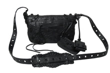 Load image into Gallery viewer, 極美品 BALENCIAGA バレンシアガ LE CAGOLE ルカゴール ショルダーバッグ 719082 スタッズ ブラック 中古 61461