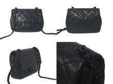 Load image into Gallery viewer, 極美品 CHANEL シャネル チェーンショルダーバッグ ミニマトラッセ 29番台 ソーブラック キャビアスキン ブラック金具 中古 61462