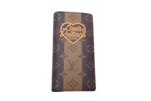 Load image into Gallery viewer, LOUIS VUITTON ルイヴィトン NIGO モノグラム ストライプ ポルトフォイユ・ブラザ 長財布 22SS M81008 ブラウン 美品 中古 61479