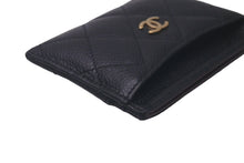 Load image into Gallery viewer, CHANEL シャネル カードケース 29番台 ココマーク ブラック キャビアスキン ゴールド金具 美品 中古 61481