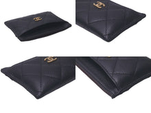 Load image into Gallery viewer, CHANEL シャネル カードケース 29番台 ココマーク ブラック キャビアスキン ゴールド金具 美品 中古 61481