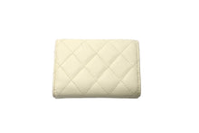 Load image into Gallery viewer, CHANEL シャネル コンパクトウォレット 三つ折り財布 ランダム ココマーク イエロー キャビアスキン 美品 中古 61484