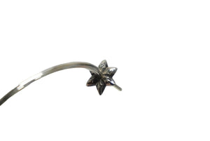 極美品 CHROME HEARTS クロムハーツ フープピアス スターモチーフ 2.6g 内径3.8cm シルバー925 中古 61498