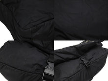 Load image into Gallery viewer, CHANEL シャネル スポーツライン ショルダーバッグ A32807 10番台 ココマーク ステッチ ナイロン ブラック 美品 中古 4b006150