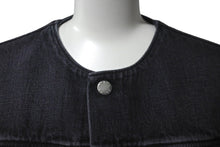 Load image into Gallery viewer, 新品同様 PRADA プラダ 23SS ノーカラーデニムジャケット トライアングルロゴ Mサイズ コットン ブラック 中古 61508