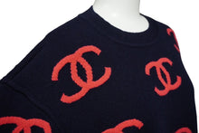 Load image into Gallery viewer, 極美品 CHANEL シャネル ニット セーター ココマーク クロップド P70525K10076 カシミヤ エラスタン ネイビー ピンク 36 中古 61526