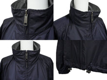 Load image into Gallery viewer, PRADA プラダ パーカー ウィンドブレーカー リバーシブル ジップアップ SGH753 ポリアミド グレー ネイビー 52 美品 中古 61530