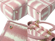 画像をギャラリービューアに読み込む, 極美品 Christian Dior クリスチャンディオール レディディオール 2WAYハンドバッグ ストライプ 刺繍 シグネチャー 中古 61575