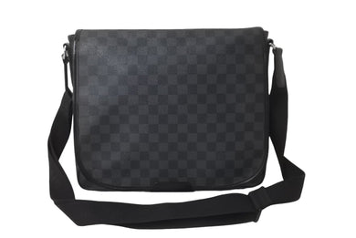 LOUIS VUITTON ルイヴィトン ダミエ グラフィット ダニエルMM ショルダーバッグ N58029 ブラック 美品 中古 61583