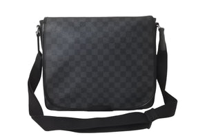 LOUIS VUITTON ルイヴィトン ダミエ グラフィット ダニエルMM ショルダーバッグ N58029 ブラック 美品 中古 61583