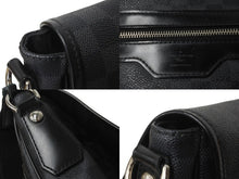 Load image into Gallery viewer, LOUIS VUITTON ルイヴィトン ダミエ グラフィット ダニエルMM ショルダーバッグ N58029 ブラック 美品 中古 61583