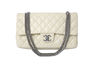 極美品 CHANEL シャネル マトラッセ25Wフラップ チェーンショルダーバッグ 11番台 クリームホワイト シルバー金具 中古 61586