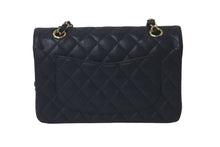 Load image into Gallery viewer, 未使用品 CHANEL シャネル Wフラップ 23 ショルダーバッグ キャビアスキン ランダム マトラッセ ゴールド金具 ブラック 中古 61590