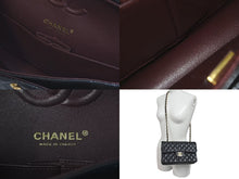 Load image into Gallery viewer, 未使用品 CHANEL シャネル Wフラップ 23 ショルダーバッグ キャビアスキン ランダム マトラッセ ゴールド金具 ブラック 中古 61590
