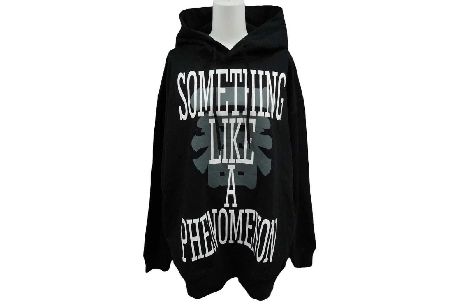 新品未使用 MCM エム シー エム SOMETHING LIKE A PHENOMENON パーカー 