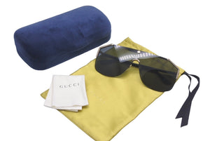 極美品 GUCCI グッチ サングラス サイズ140 デザインフレームロゴ ブラック ゴールド アセテート メタル GG0291S 中古 61603 