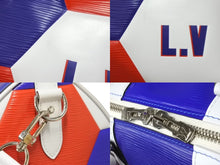 Load image into Gallery viewer, LOUIS VUITTON ルイヴィトン キーポル バンドリエール50 ボストンバッグ 2018FIFAワールドカップ エピレザー 美品 中古 61619