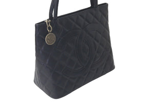 極美品 CHANEL シャネル 復刻トートバック A01804 シール 無し キャビアスキン ブラック シルバープレート 中古 61620