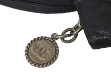 Load image into Gallery viewer, 極美品 CHANEL シャネル 復刻トートバック A01804 シール 無し キャビアスキン ブラック シルバープレート 中古 61620