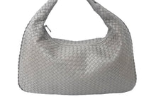 Load image into Gallery viewer, BOTTEGAVENETA ボッテガヴェネタ ワンショルダーバッグ イントレチャート レザー カーキ 美品 中古 61623