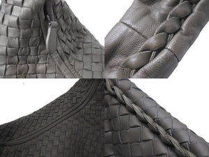 BOTTEGAVENETA ボッテガヴェネタ ワンショルダーバッグ イントレチャート レザー カーキ 美品 中古 61623