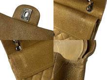 Load image into Gallery viewer, 極美品 CHANEL シャネル Wフラップマトラッセ 25cm ショルダーバッグ ブロンズ ソフトキャビア 17番台 中古 61624