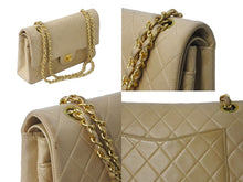 Load image into Gallery viewer, CHANEL シャネル マトラッセ25 Wフラップチェーンショルダーバッグ 6番台 ラムスキン ベージュ ゴールド金具 良品 中古 61625