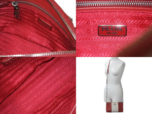 PRADA プラダ ショルダーバッグ サフィアーノレザー チェーンショルダー トライアングルロゴ レッド ホワイト 美品 中古 61629
