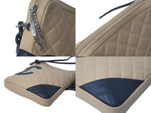 Load image into Gallery viewer, CHANEL シャネル カンボンライン ショルダーバッグ 9番台 ラムスキン ベージュ ブラック シルバー金具 良品 中古 61633