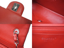 Load image into Gallery viewer, CHANEL シャネル 横長 18番台 ショルダーバッグ ミニマトラッセショルダーチェーン レッド ラムスキン 美品 中古 61651