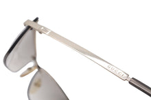 Load image into Gallery viewer, GUCCI グッチ サングラス GG1793 シルバー グラデーション ロゴ アイウェア 小物 眼鏡 サイズ60☐15 美品 中古 61652