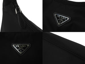 極美品 PRADA プラダ ハンドバッグ ホーボー RE-EDITION トライアングル 1NE515 ナイロン ブラック シルバー金具 ロゴ 中古 61678 