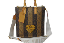 Load image into Gallery viewer, LOUIS VUITTON ルイヴィトン サックプラ メッセンジャー トートバッグ NIGO M45969 モノグラムストライプ ブラウン 美品 中古 61681