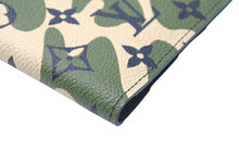 画像をギャラリービューアに読み込む, 極美品 LOUIS VUITTON ルイヴィトン クーヴェルテュール パスポール 村上隆 パスポートケース M58027 AR2038 カモ 中古 61722