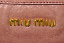 Load image into Gallery viewer, MIUMIU ミュウミュウ ヴィッテロ シャイン ２WAY ハンドバッグ ピンク レザー ショルダーバッグ ロゴ 5BB104 良品 中古 61767
