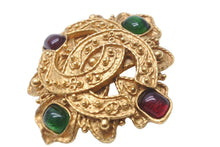 Load image into Gallery viewer, CHANEL シャネル カラーストーン ゴールド ブローチ 94A グリーン レッド ゴールド金具 アクセサリー 美品 中古 61781