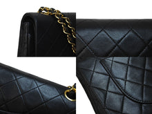 Load image into Gallery viewer, CHANEL シャネル Wフラップ マトラッセ チェーン ショルダーバッグ 23cm 1番台 ラムスキン ブラック ゴールド金具 美品 中古 61782