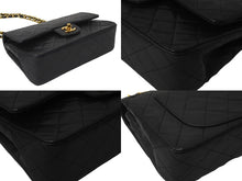 Load image into Gallery viewer, CHANEL シャネル Wフラップ マトラッセ チェーン ショルダーバッグ 23cm 1番台 ラムスキン ブラック ゴールド金具 美品 中古 61782