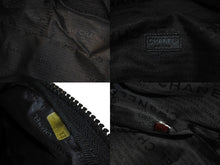 Load image into Gallery viewer, CHANEL シャネル スポーツライン ボストンバッグ 7番台 ベージュ ブラック ココマーク ナイロン 良品 中古 61784