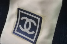 Load image into Gallery viewer, CHANEL シャネル スポーツライン ボストンバッグ 7番台 ベージュ ブラック ココマーク ナイロン 良品 中古 61784
