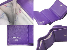 Load image into Gallery viewer, CHANEL シャネル 三つ折り財布 コンパクトウォレット ラムスキン スキーモチーフ ココマーク パープル 良品 中古 61811